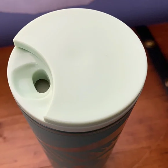 🎄Starbuck’s holiday mint frosted ribbon tumbler. 16oz grande. - Picture 3 of 4